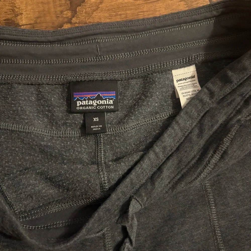 Patagonia Grey Joggers - Picture 2 of 4